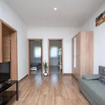 2 Bedroom Cozy In Lejlighed Pula