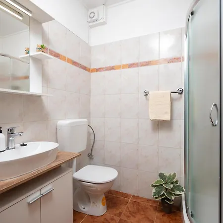 아파트 2 Bedroom Cozy In