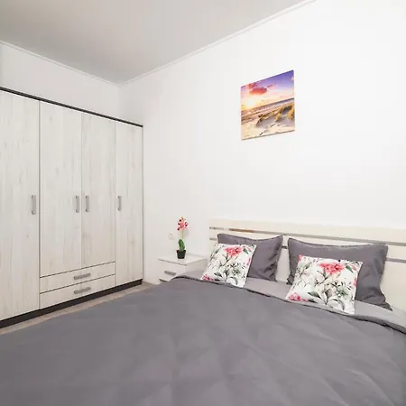 아파트 2 Bedroom Cozy In *